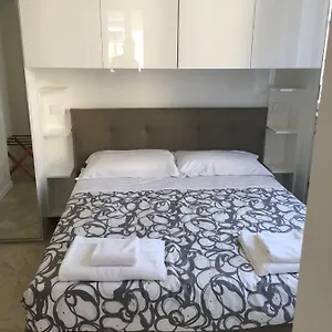 Porta Venezia - Downtown Appartement
